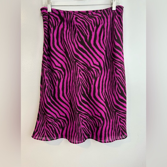 Vintage Express Pink Zebra Flowy Knee-Length Animal Print Skirt Size 9/10 MED - Picture 8 of 11